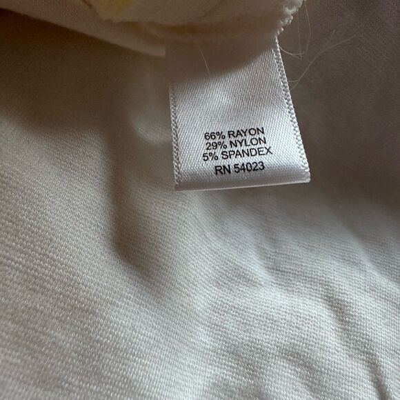 Banana Republic Sleeveless Bodycon structured dress in off white - Size 2 - Picture 6 of 6